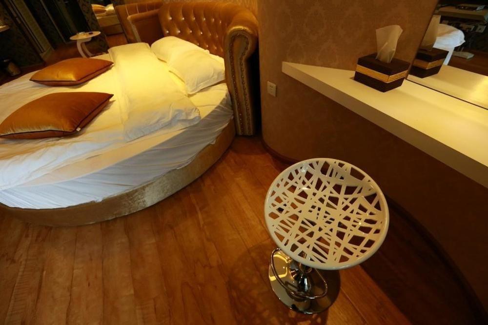 Yawei Apartment Hotel Kunming Exterior photo