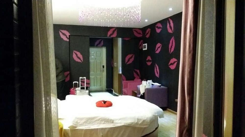Yawei Apartment Hotel Kunming Exterior photo