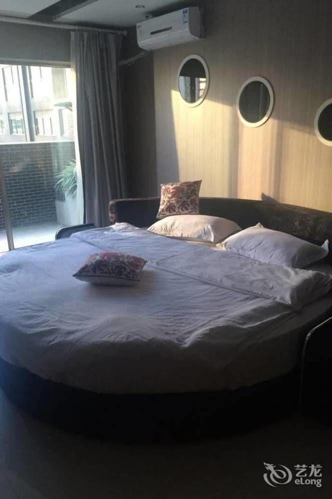 Yawei Apartment Hotel Kunming Exterior photo